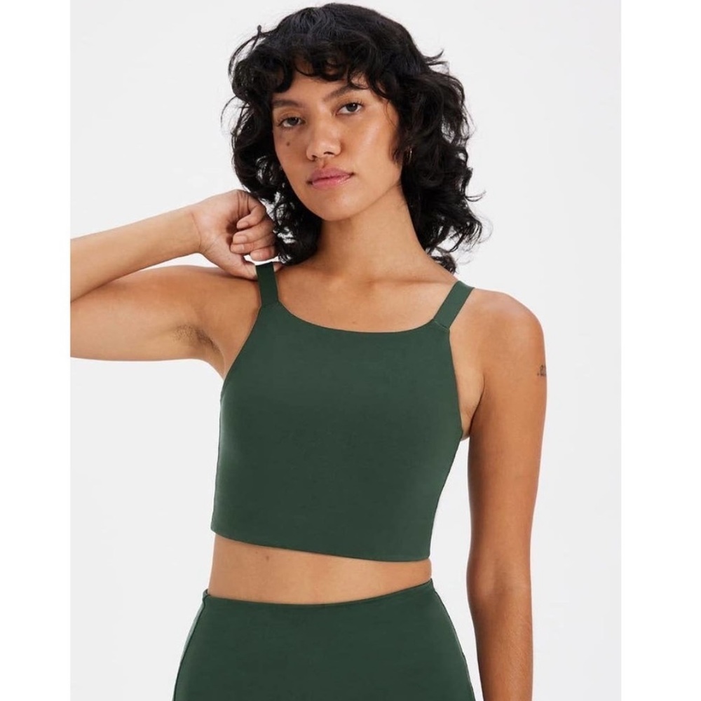 NWOT Girlfriend Collective Mia High Neck Bra in Moss